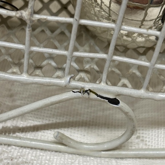 Vintage Christmas Sleigh Coated Wire Filled With Vintage Glass Ornaments - Picture 4 of 8